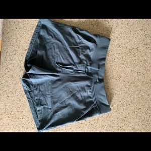 Lululemon inner glow shorts